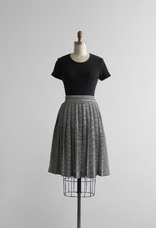 Soft skirts with gentle fabric drape -harper skirt