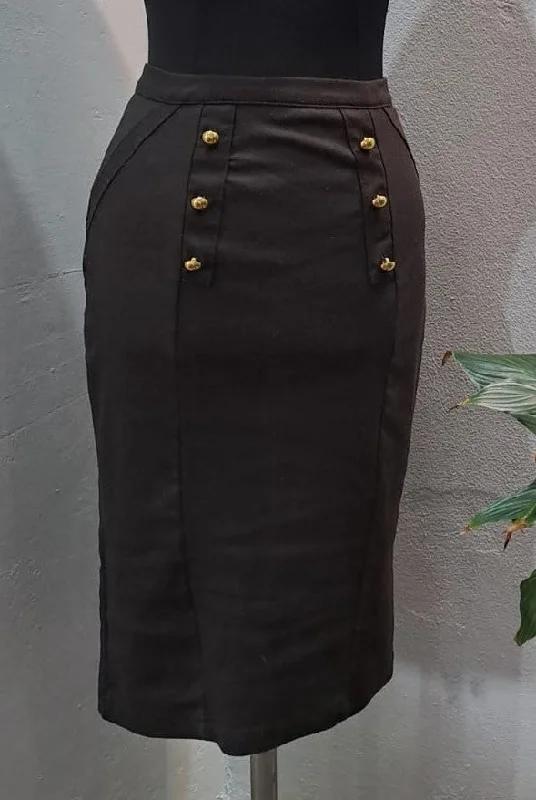 Designer skirts for luxury fashion flair -Gold Button Pencil Skirt (8/32)