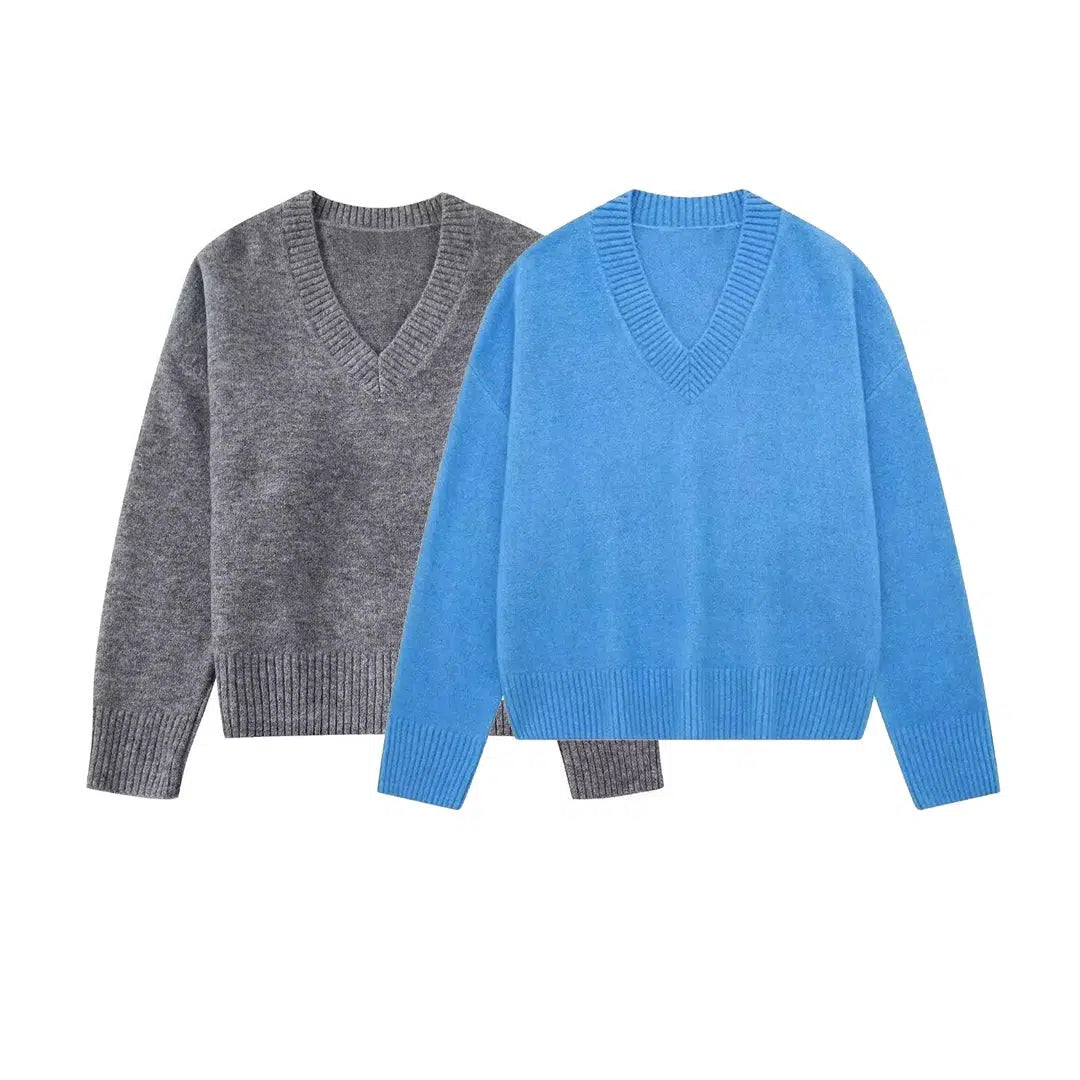 Tasseled Sweaters for Exotic Look -V-Neck Knit Sweater