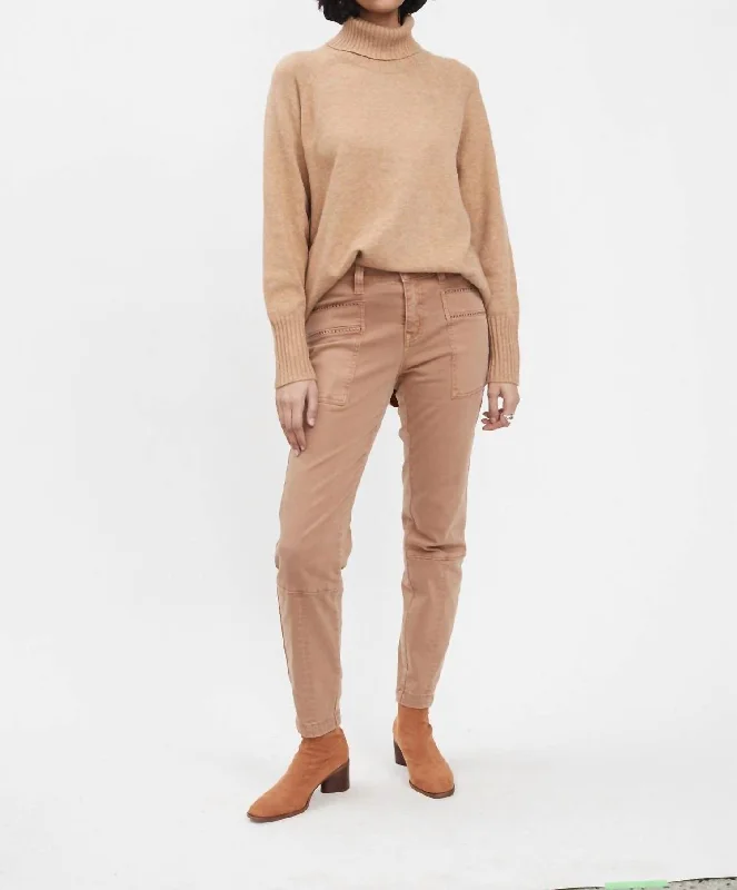 Olivia Slim Ankle Pants In Butter Rum