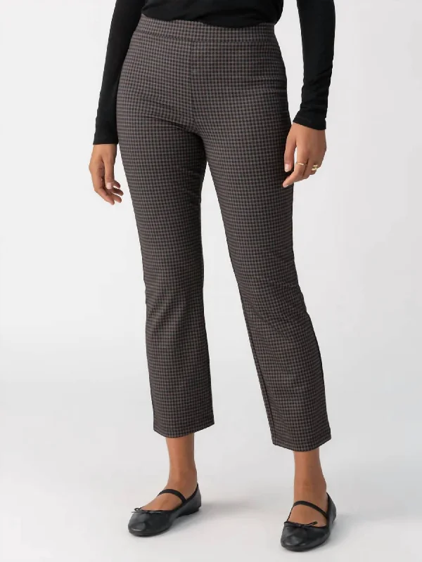 Carnaby Kick Crop Pants In Shadow Check