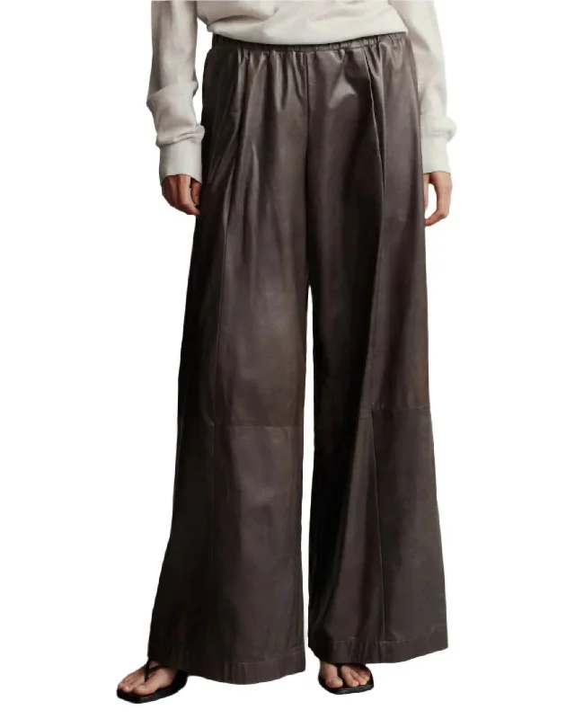 Wide Leg Pants for Friends Meetings -Eva Wide Leg Pants In Fudge Leather