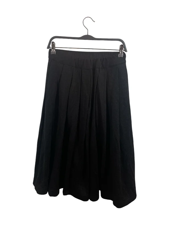 Ruffled skirts for feminine playful charm -COMME des GARCONS/Pants/S/Wool/BLK/SKIRT WOOL