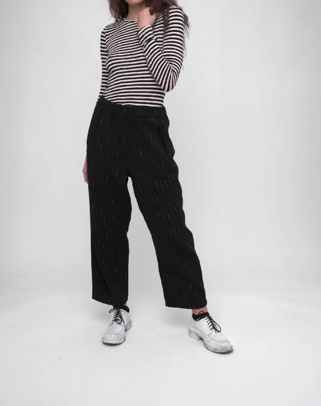 Striped Wide Leg Pant In Black