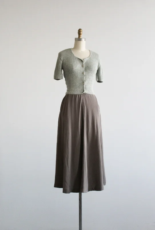 Lightweight skirts with airy fabric weave -morel silk skirt