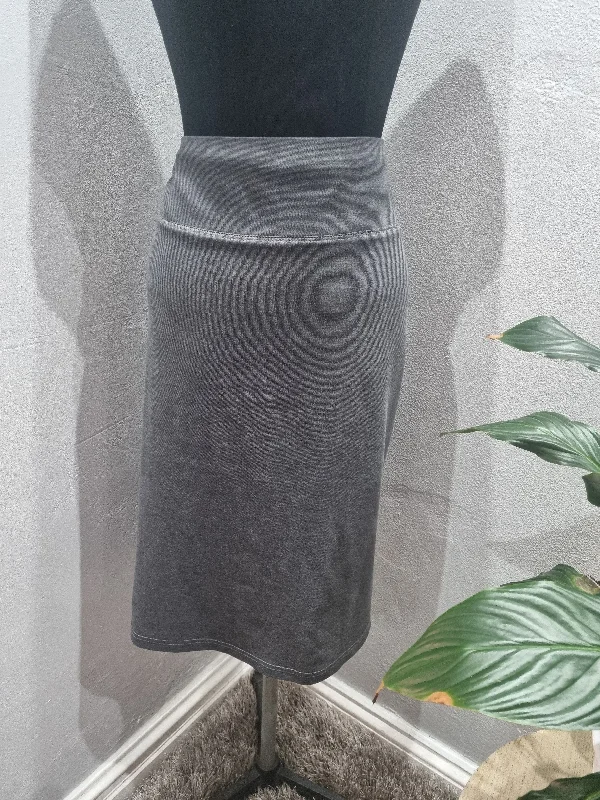 Durable skirts with reinforced seam strength -Exact Pencil Skirt (14/38)